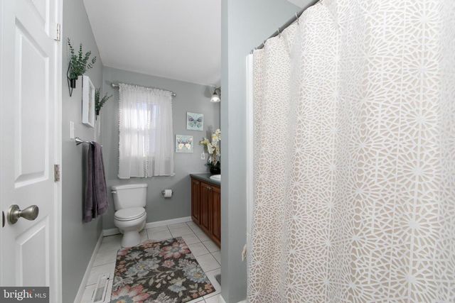 608 FOUNTAIN AVE, Cinnaminson, NJ 08077