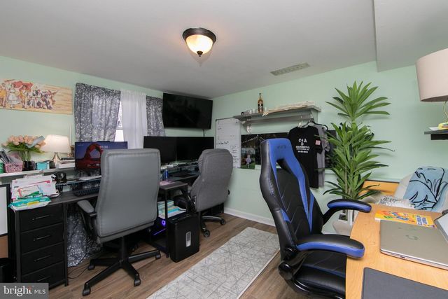 608 FOUNTAIN AVE, Cinnaminson, NJ 08077