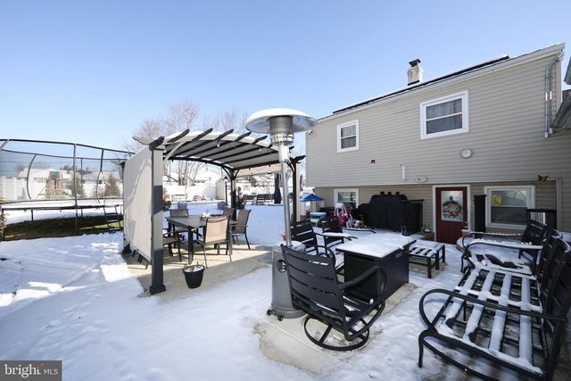 608 FOUNTAIN AVE, Cinnaminson, NJ 08077