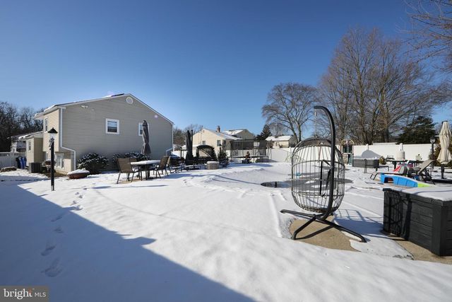 608 FOUNTAIN AVE, Cinnaminson, NJ 08077