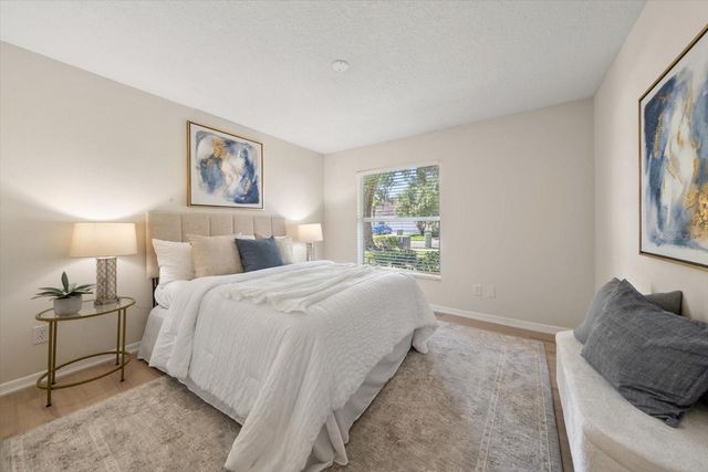 5423 WINDBRUSH DRIVE, Tampa, FL 33625
