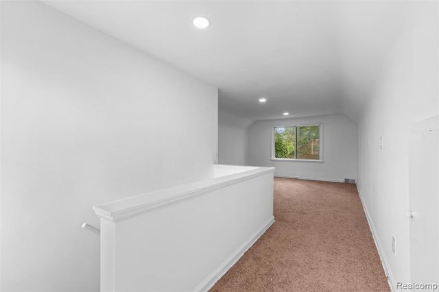 18217 Archdale Street, Detroit, MI 48235