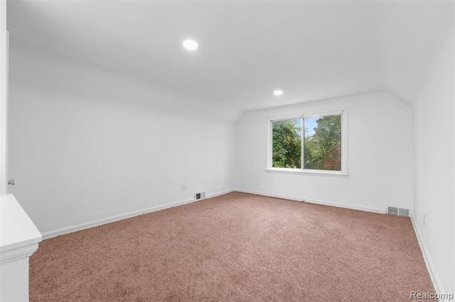 18217 Archdale Street, Detroit, MI 48235