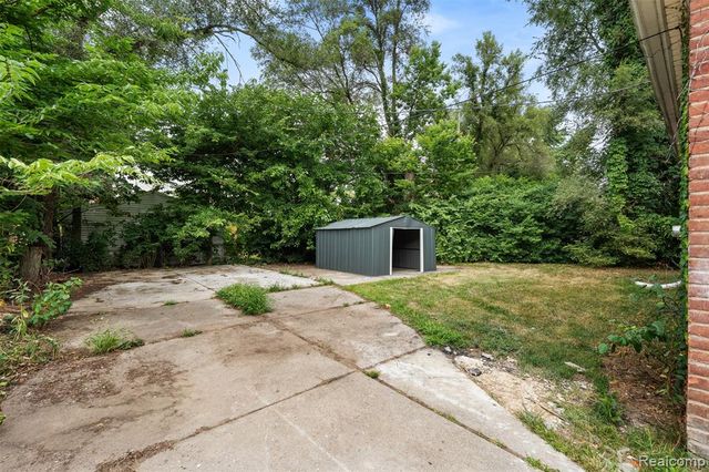 18217 Archdale Street, Detroit, MI 48235