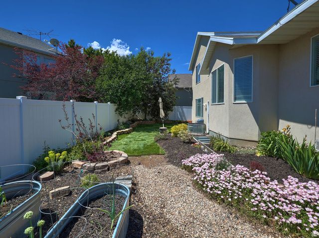 4839 W WESTERN HILLS DR, Riverton, UT 84096