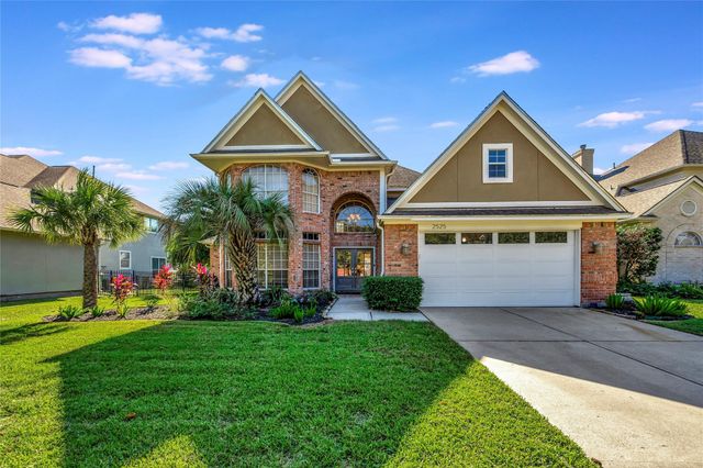 2525 Breaux Trace, Seabrook, TX 77586