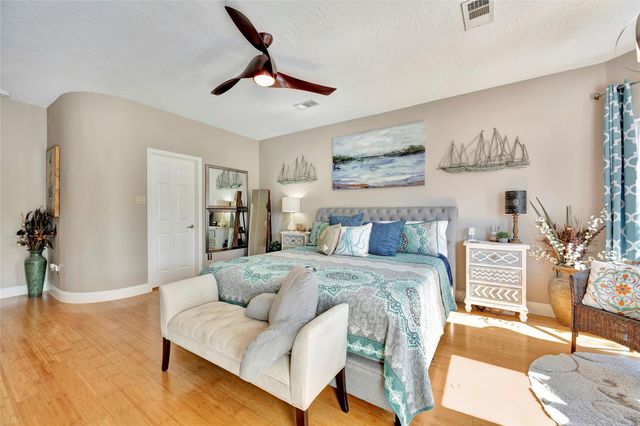 2525 Breaux Trace, Seabrook, TX 77586