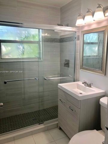 2434 Pierce St 2434, Hollywood, FL 33020