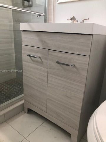 2434 Pierce St 2434, Hollywood, FL 33020