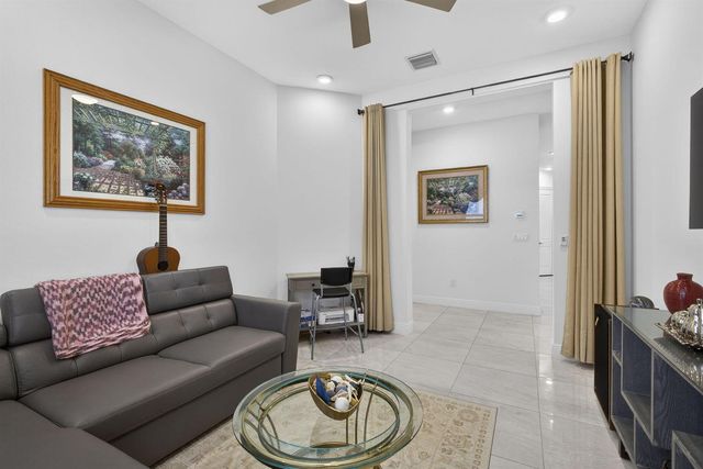 5492 St Armands Way, Westlake, FL 33470