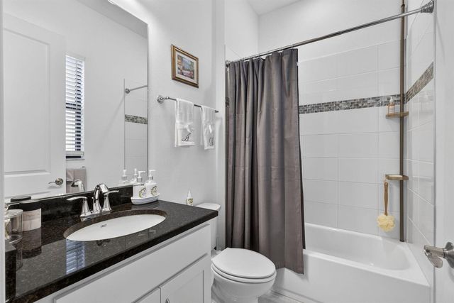 5492 St Armands Way, Westlake, FL 33470