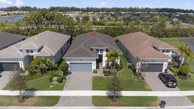5492 St Armands Way, Westlake, FL 33470