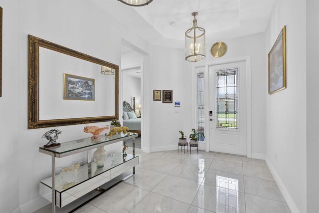 5492 St Armands Way, Westlake, FL 33470