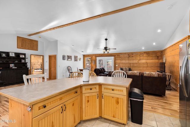 2715 Old Stage Road, Afton, TN 37616