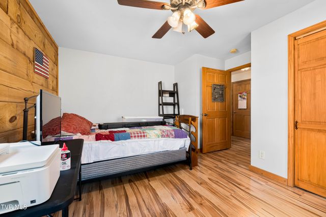 2715 Old Stage Road, Afton, TN 37616