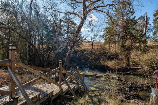 2715 Old Stage Road, Afton, TN 37616