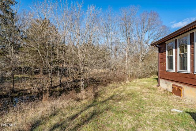 2715 Old Stage Road, Afton, TN 37616