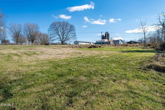 2715 Old Stage Road, Afton, TN 37616