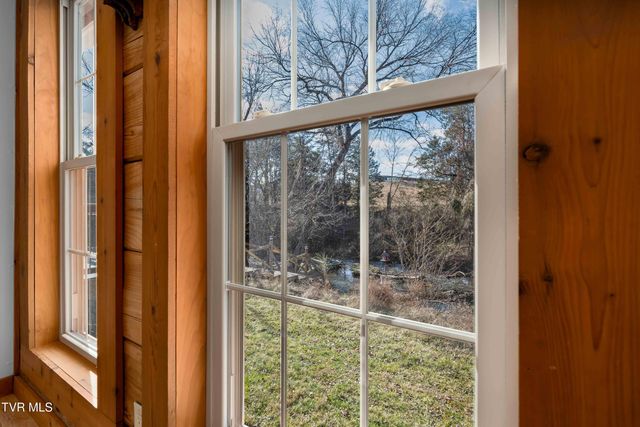 2715 Old Stage Road, Afton, TN 37616