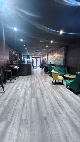 2074A Steinway Street A, Astoria, NY 11105