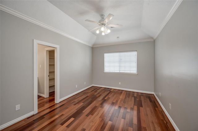 86 Pipers Walk, Sugar Land, TX 77479