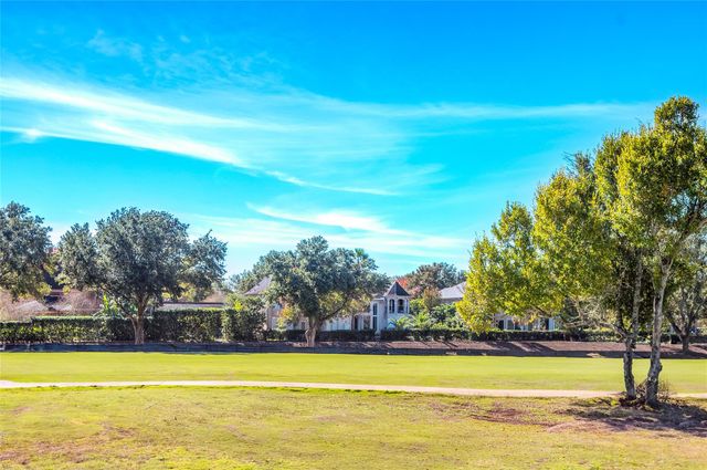 86 Pipers Walk, Sugar Land, TX 77479