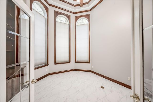 86 Pipers Walk, Sugar Land, TX 77479