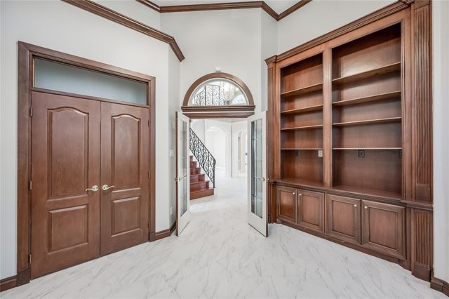 86 Pipers Walk, Sugar Land, TX 77479