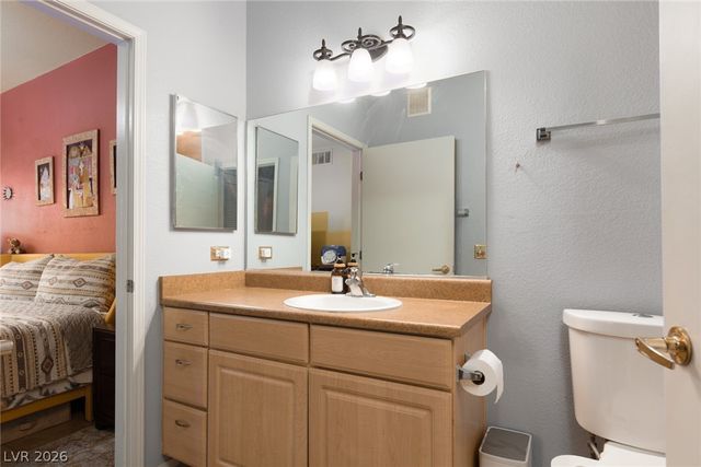 8250 North Grand Canyon Drive 1113, Las Vegas, NV 89166