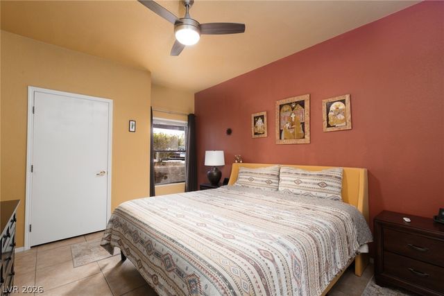 8250 North Grand Canyon Drive 1113, Las Vegas, NV 89166