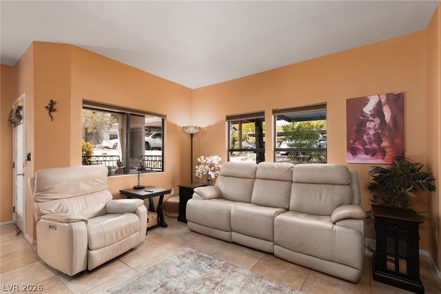 8250 North Grand Canyon Drive 1113, Las Vegas, NV 89166