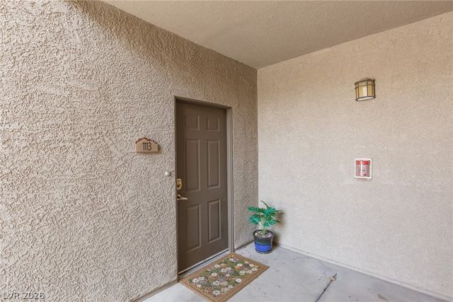 8250 North Grand Canyon Drive 1113, Las Vegas, NV 89166