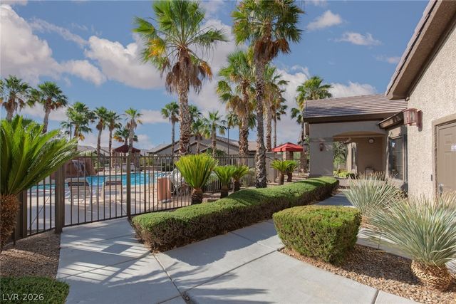 8250 North Grand Canyon Drive 1113, Las Vegas, NV 89166