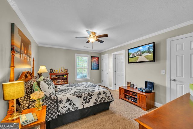 208 Hedge Row, Dublin, GA 31021