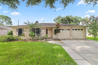 11415 Brook Meadows Lane, Stafford, TX 77477
