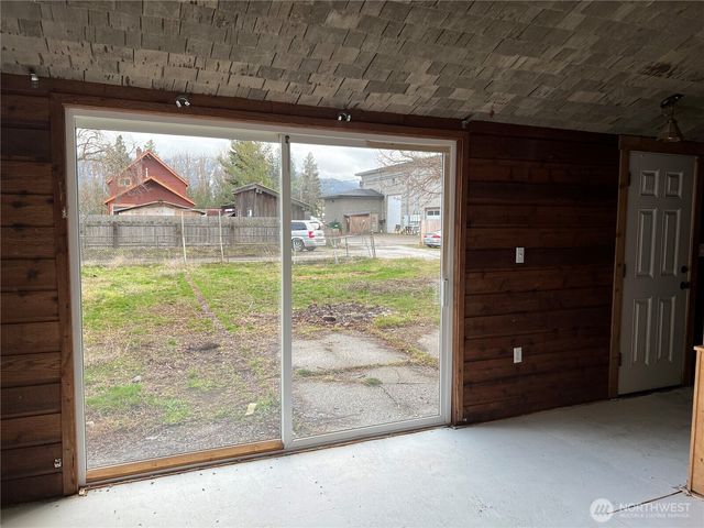 508 E First Street, Cle Elum, WA 98922