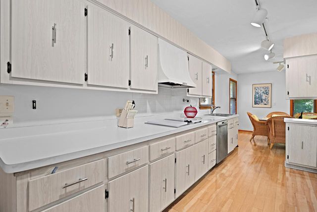 N2472 Fisk DRIVE, Burlington, WI 53105