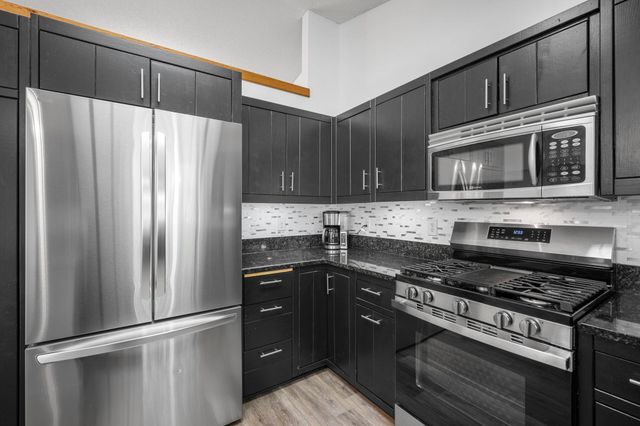 3717 90th Crescent N, Brooklyn Park, MN 55443