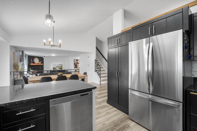 3717 90th Crescent N, Brooklyn Park, MN 55443