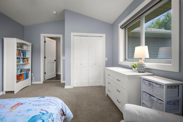 3717 90th Crescent N, Brooklyn Park, MN 55443