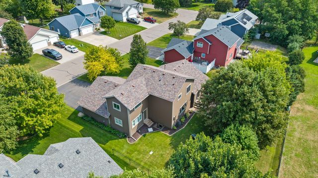 3717 90th Crescent N, Brooklyn Park, MN 55443