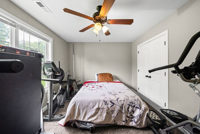 1877 Red Fox Trl, Clarksville, TN 37042