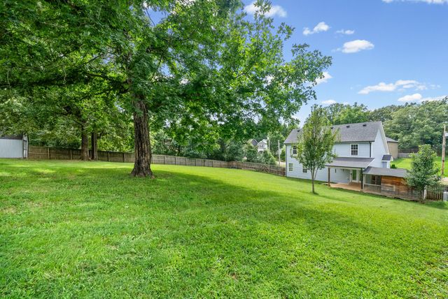 1877 Red Fox Trl, Clarksville, TN 37042