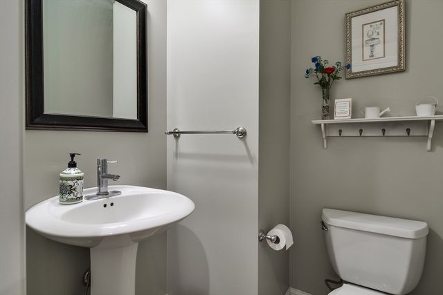 41 Garett Way 41, Holliston, MA 01746