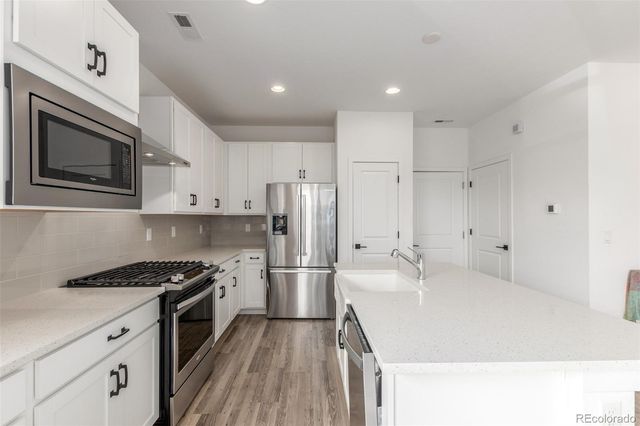 7917 Yampa River Avenue, Littleton, CO 80125