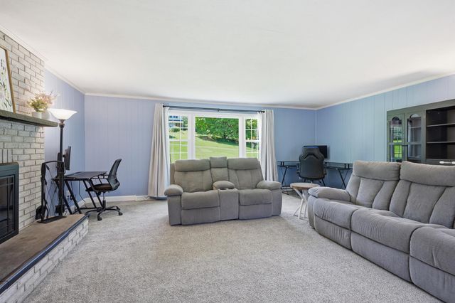 111 SKYLINE DR, Landenberg, PA 19350