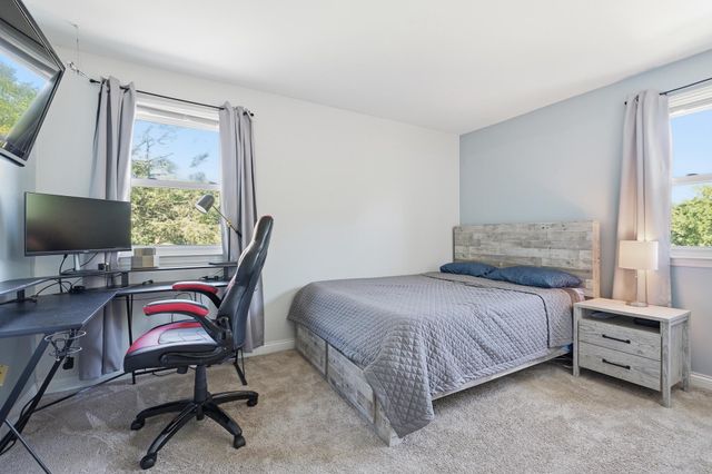 111 SKYLINE DR, Landenberg, PA 19350