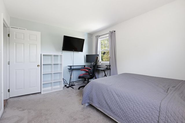 111 SKYLINE DR, Landenberg, PA 19350
