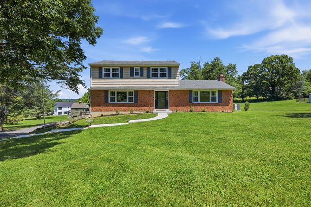 111 SKYLINE DR, Landenberg, PA 19350