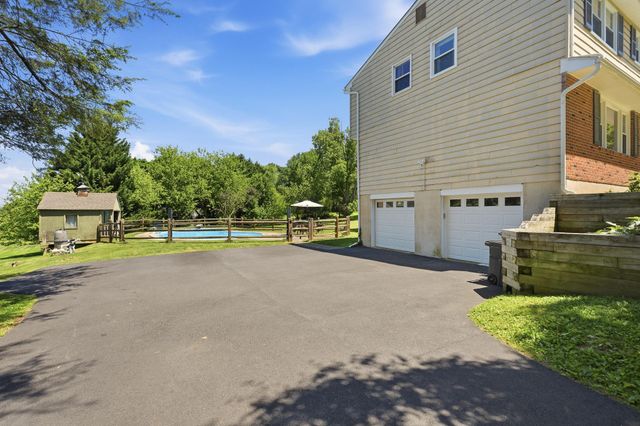 111 SKYLINE DR, Landenberg, PA 19350